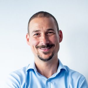 Hollósi Attila pénzügyi tanácsadó Független pénzügyi tanácsadás Ausztriában